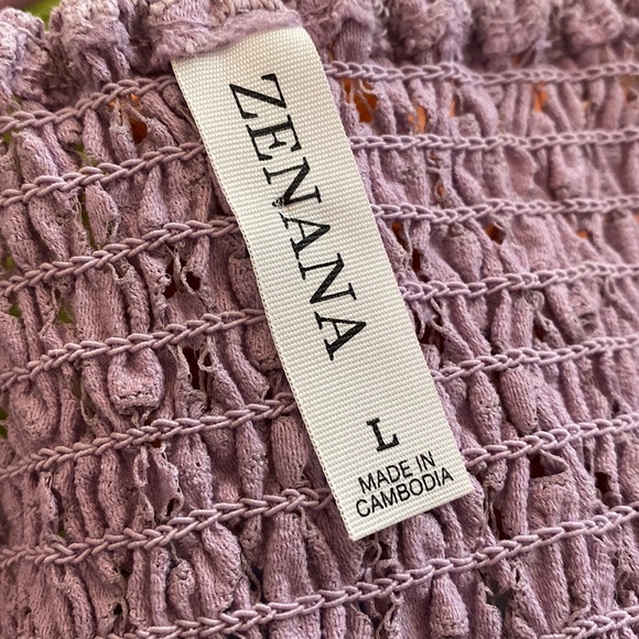 Zenana ruffles/lace periwinkle sleeveless top - size Large. - Picture 7 of 7